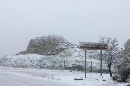 La nieve obliga a cerrar las escuelas y suspender el transporte escolar en la Terra Alta