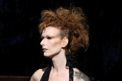 Dones supervivents del càncer de mama desfilen a Nova York