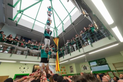 Castells de vuit sota cobert