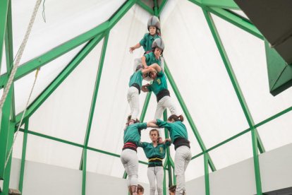 Castells de vuit sota cobert