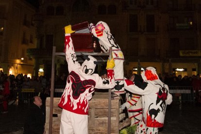 La sarna acaba con el Carnaval a Reus