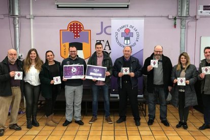 El nou Carnet de la Jove oferirà descomptes en una vintena d'establiments