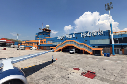 Un avión comercial se estrella en La Habana con 104 pasajeros a bordo