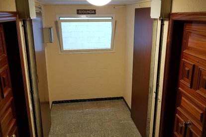 Los vecinos de Sant Salvador denuncian empleos|ocupaciones fuera de control en el barrio