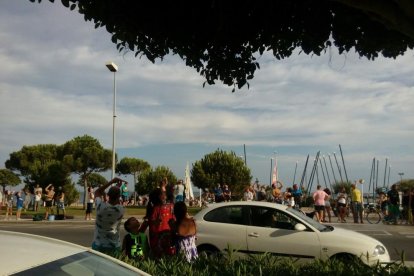 L'aterratge d'un helicòpter del SEM crea gran expectació a Vilafortuny