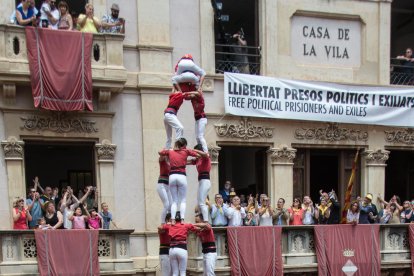 Demostració de força de la Vella per Sant Joan