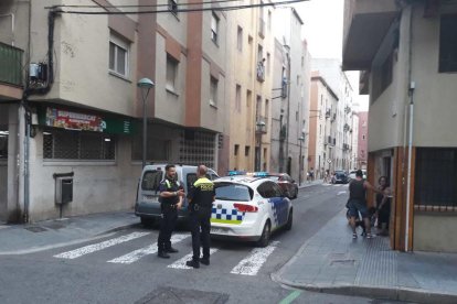 Se hunde parte del techo de un piso en Tarragona