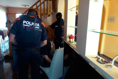 Detenen quatre persones a Reus per tràfic de drogues