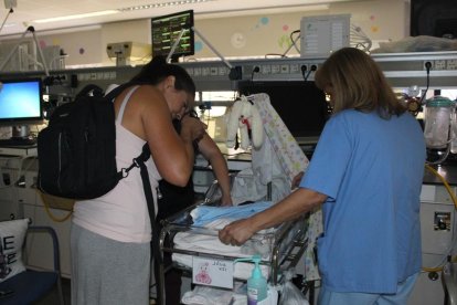 «Fer fotos de nounats ens omple el cor»