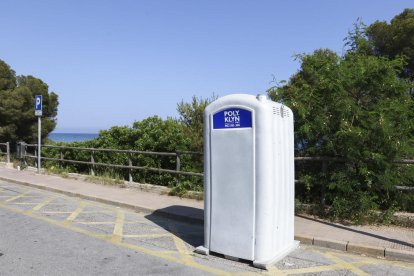 Les platges de Tarragona tenen dotze lavabos públics en 6,7 quilòmetres