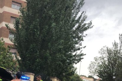 Quema un coche en la calle Sant Auguri de Tarragona