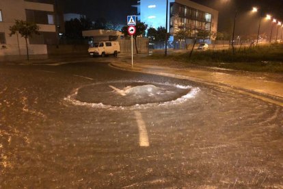 La tormenta por los restos del huracán descarga con fuerza en Tarragona