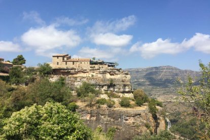 Siurana cobrarà tres euros al dia per aparcar a partir de l'octubre