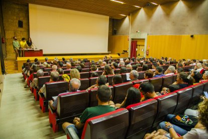 Colas para ver 'La medida|tamaño del tiempo', la película sobre Eduard Boada