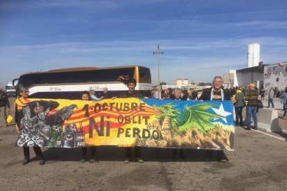 El paseo del Prado de Madrid se empieza a llenar una hora antes de la manifestación