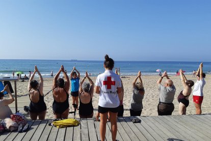 El servicio de ayuda a domicilio de la Cruz Roja celebra actividades de verano al Milagro de Tarragona