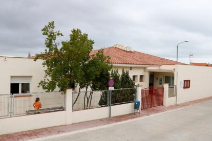 barracones, Enseñanza, módulos, escuela rural, remodelación, Rodonyà, CEIP Les Comes