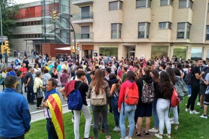 Estudiantes y trabajadores de la URV protestan por las condenas del 1-O