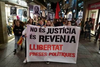 Tarragona y Reus vuelven a salir a la calle en la tercera jornada reivindicativa
