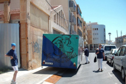 Roban de madrugada a los Gigantes Viejos del Vendrell