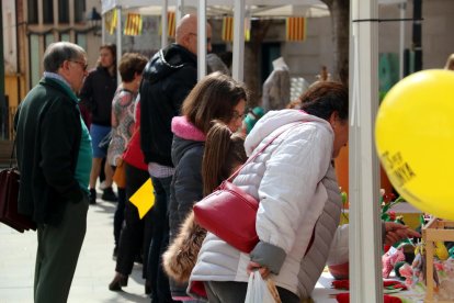 plaça, carrer, Litterarum, Móra d'Ebre, temps, autor, Sant Jordi, Premi Nacional de Cultura, venda, rosa, llibre