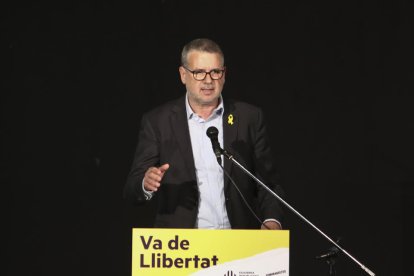 Pau Ricomà, durant la seva intervenció en l'acte electoral d'ERC a Sant Pere i Sant Pau.