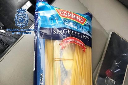 Desmantellen una organització a Tarragona que enviava marihuana a Polònia amagada en furgonetes