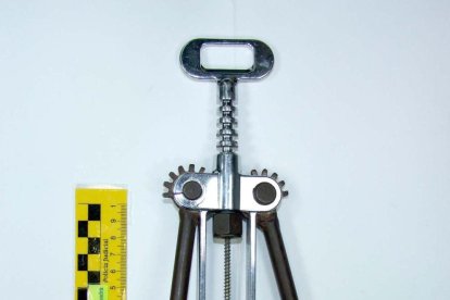 Detenidos en Tarragona dos camioneros serbios que robaban a otros transportistas