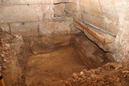 El Ayuntamiento de Tarragona quiere hacer visitables los restos encontrados de la esquina del Foro Provincial