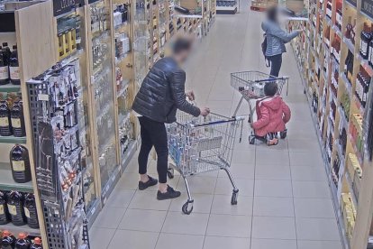 Los Mossos de Esquadra resuelven diez hurtos en establecimientos de alimentación de toda Cataluña