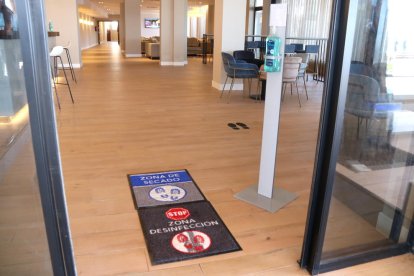 Obre a la Pineda el primer hotel turístic de la Costa Daurada amb incertesa i nous protocols