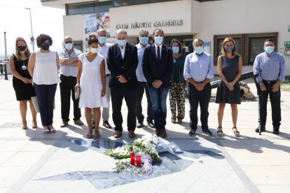 Cambrils recorda els atemptats sense cap acte oficial i amb molt d'ambient turístic