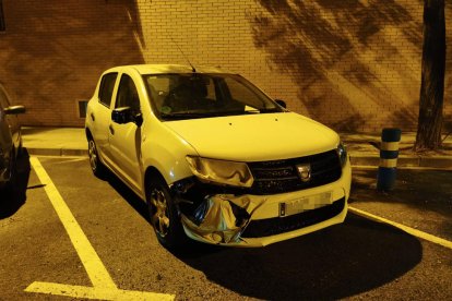 Els Bombers realitzen cinc serveis per incendis de vehicles i contenidors al Camp de Tarragona