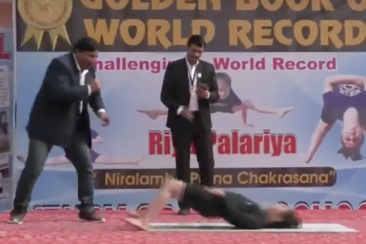 L'impressionant rècord aconseguit per una nena d'11 anys amb un moviment de ioga