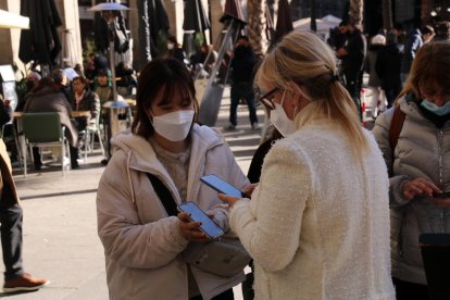 Certificado covid en los restaurantes: satisfacción en el uso y reclamación de una única aplicación de validación