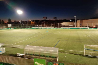 Sigue en directo el Cornellà-Nàstic