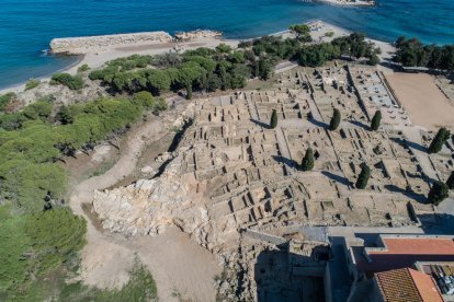 Encuentran por primera vez una cocina griega en el yacimiento arqueológico de Empúries