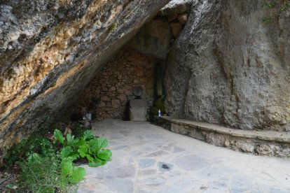 Una ermita a recer dels còdols