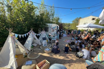 Cuentos que viajan sobre ruedas