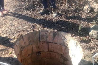 Los cazadores de Constantí localizan y tapan más de una decena de pozos