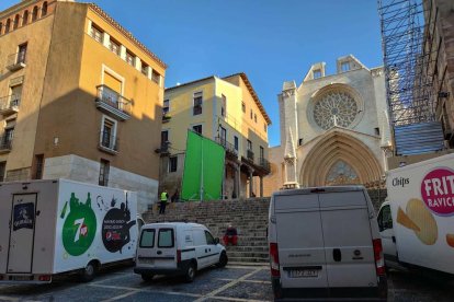 Tarragona acull el rodatge de la sèrie 'Bosé', dedicada a la vida del cantant