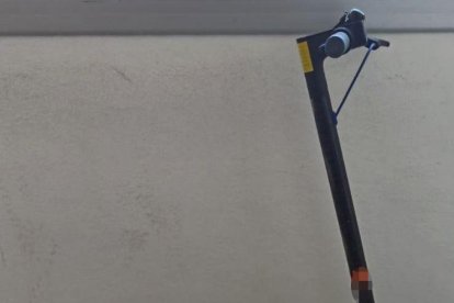 Tres detinguts per furtar sis patinets en escoles de Vila-seca i Salou