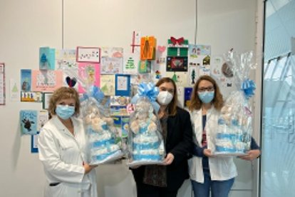 La Fira Centre Comercial regala pañales a los primeros reusenses del año