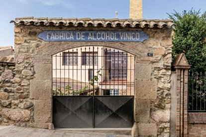 Conèixer l'aiguardent del segle XIX