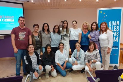Reus i Cambrils formen 60 parelles lingüístiques del Voluntariat per la llengua
