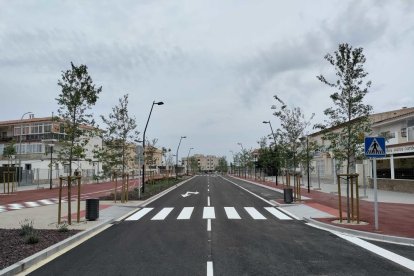 S'obre el nou tram de l'avinguda de Barcelona i la Plaça Jaén de Miami Platja