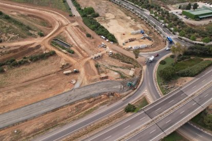El Puerto Tarragona finaliza la primera fase de la ejecución de la obra del vial inferior bajo la carretera C-31B