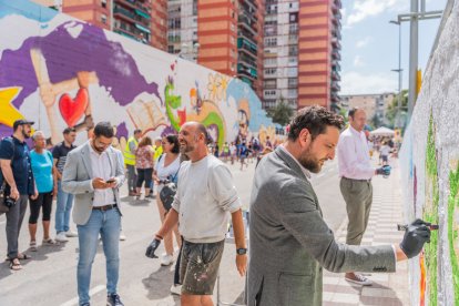 Imagen del mural inaugurado a Sant Pere i Sant Pau