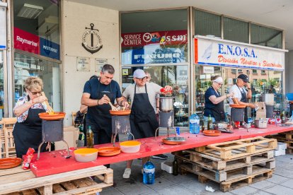 Imatge de la celebració de Sant Pere al Serrallo.