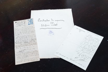 Ejemplos de documentación encontrada durante el inventariado y la catalogación del archivo